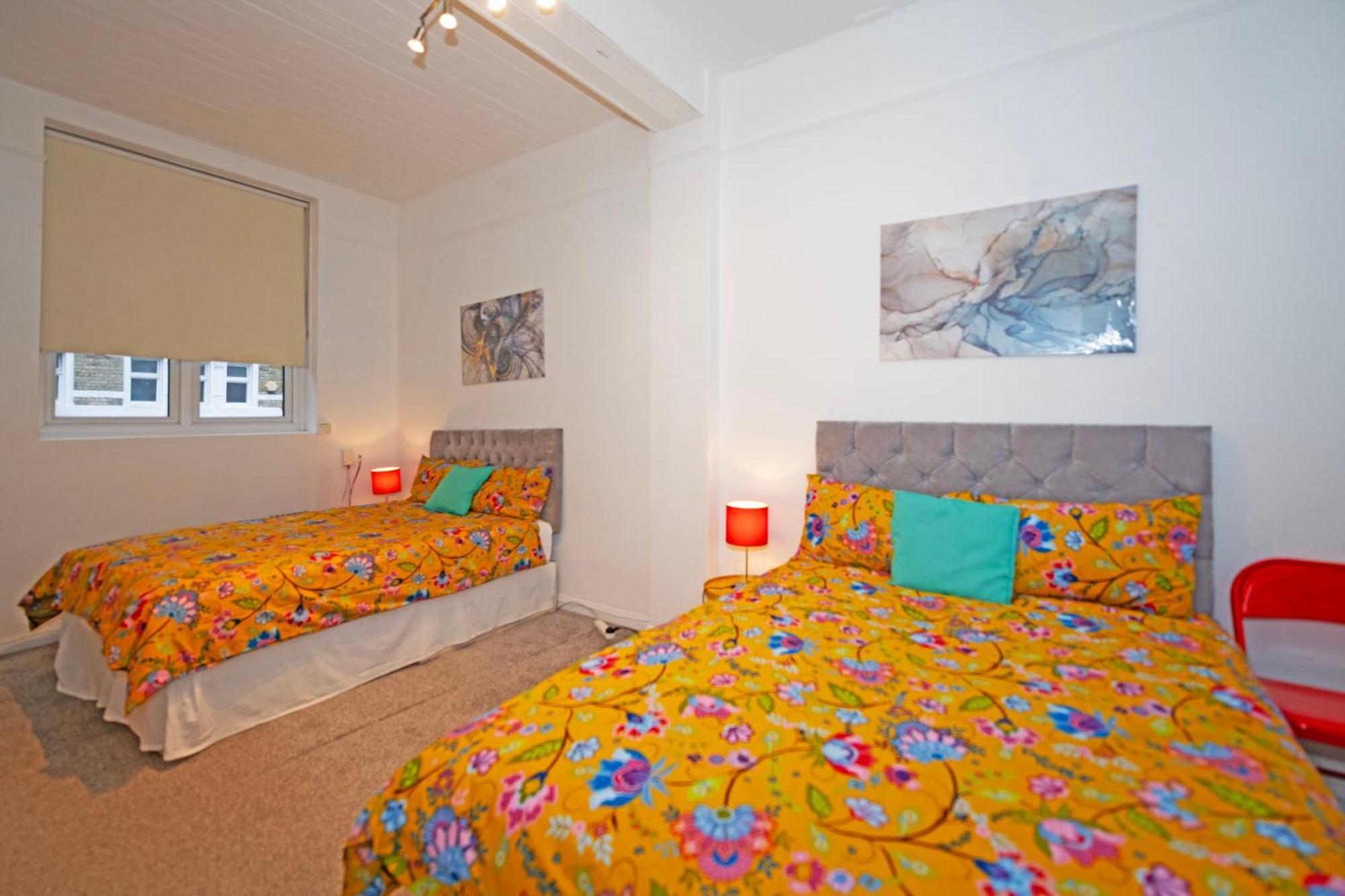 Flat In Clapham Budget Friendly Stay London Eksteriør billede