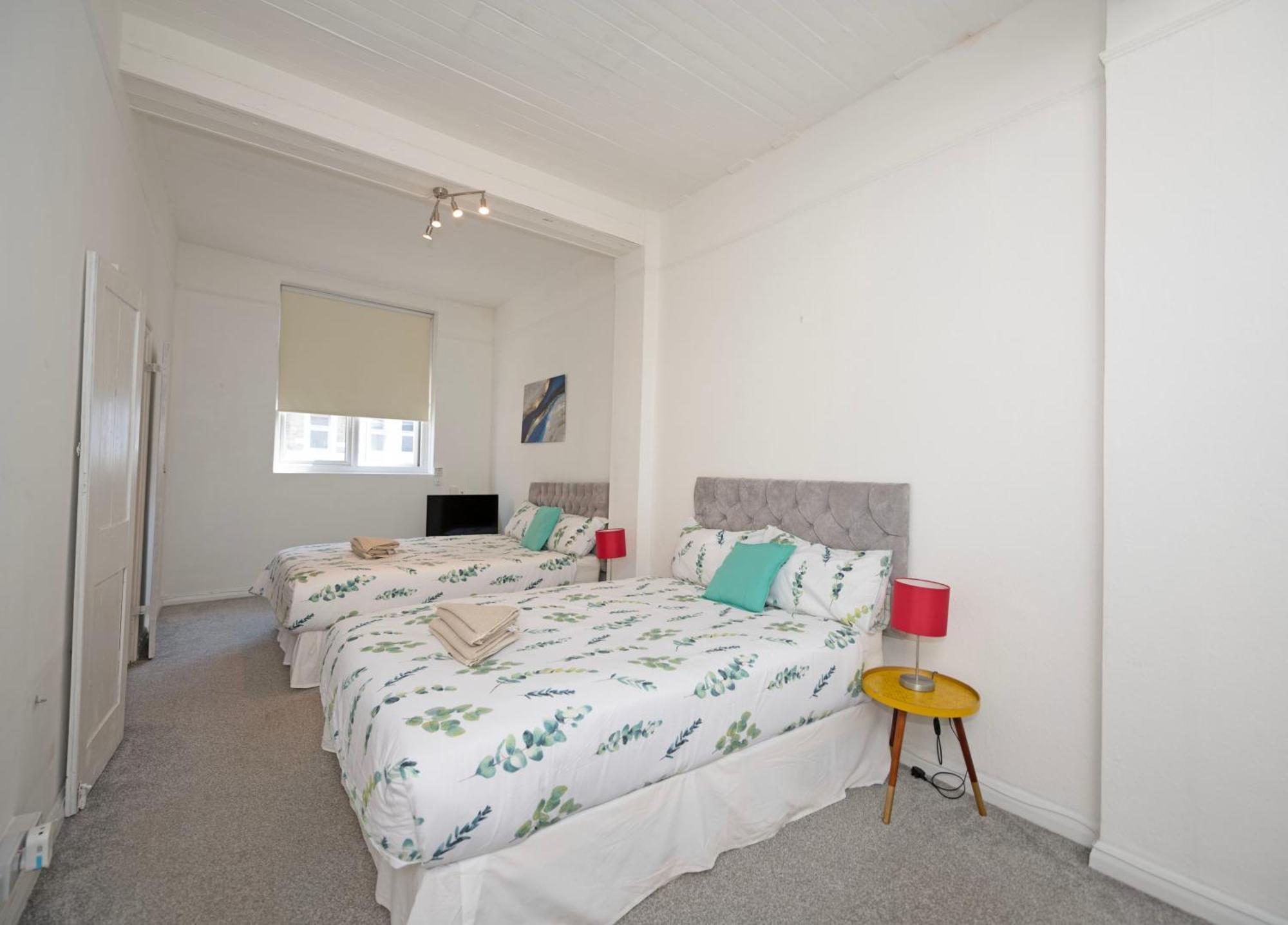 Flat In Clapham Budget Friendly Stay London Eksteriør billede